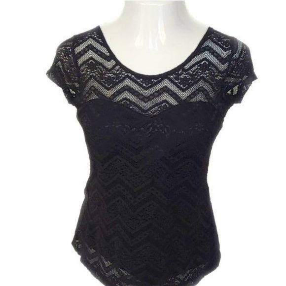 None Tops - Black Short Sleeve floral Chevron Mesh Lace Top M